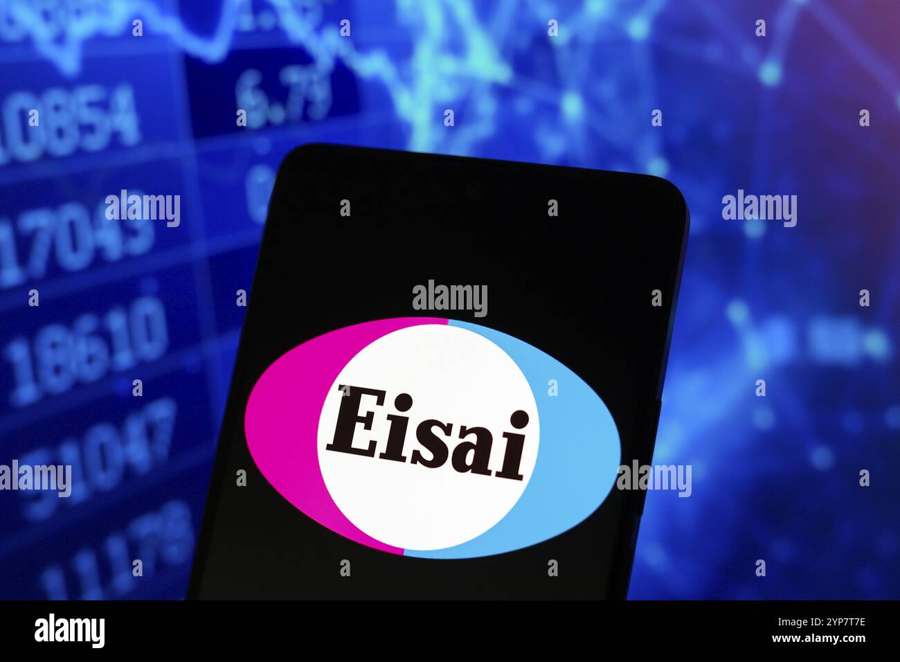 Das Logo wird auf dem Smartphone-Bildschirm angezeigt Stockfoto
