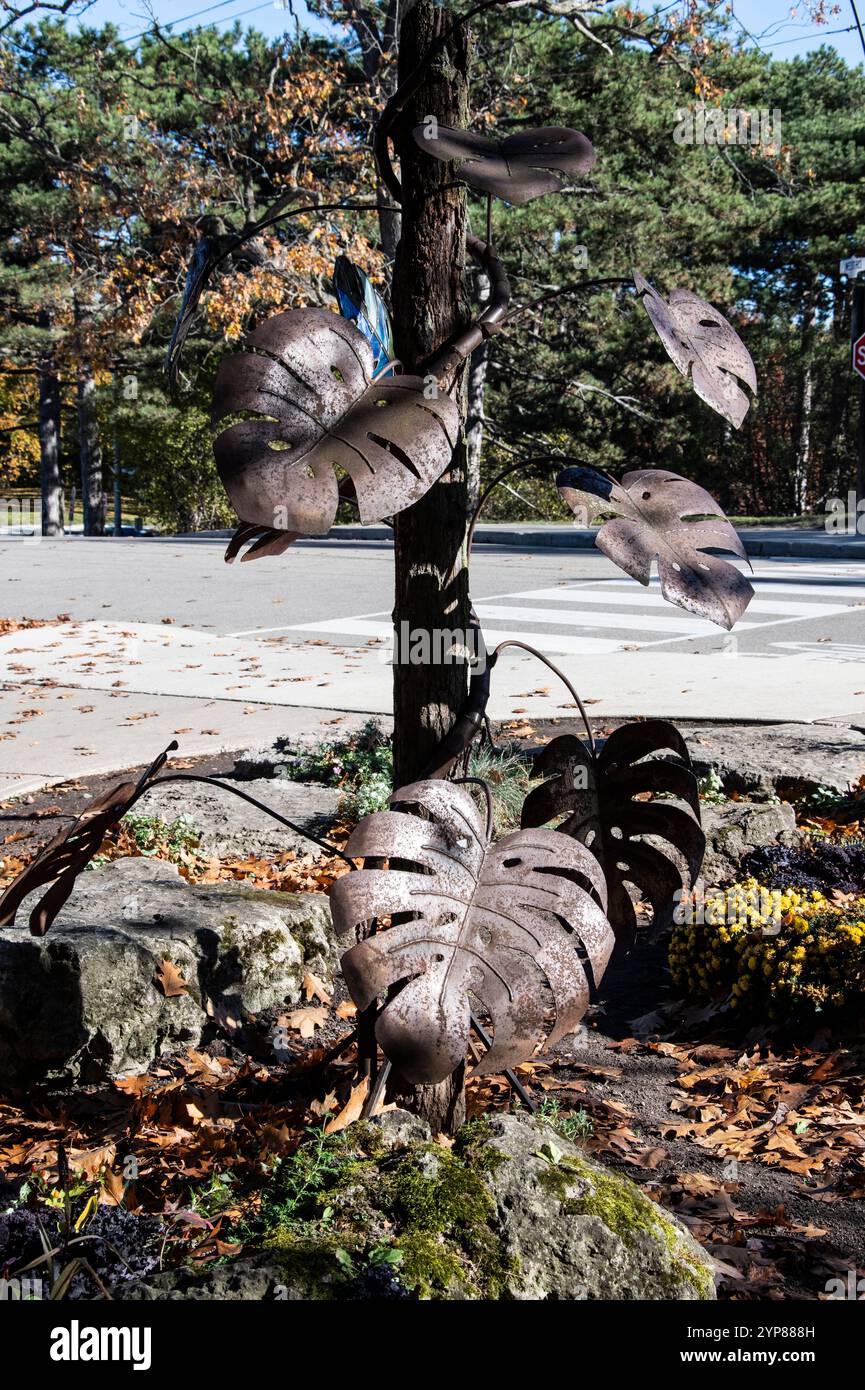 Arc-Tech-Pflanzenskulptur im High Park auf der Bloor Street West in Toronto, Ontario, Kanada Stockfoto