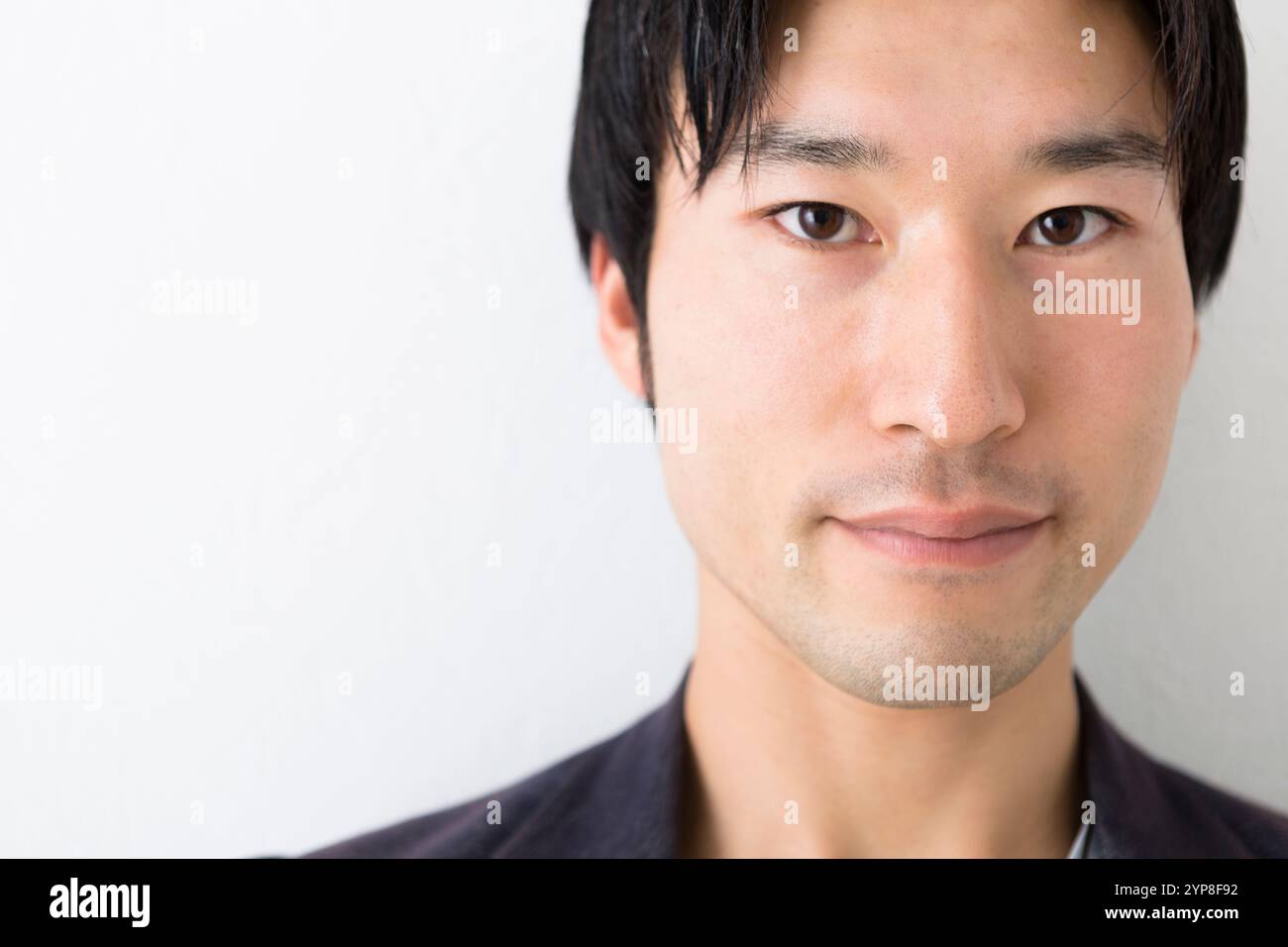 Junger männlicher Oberkörper Stockfoto