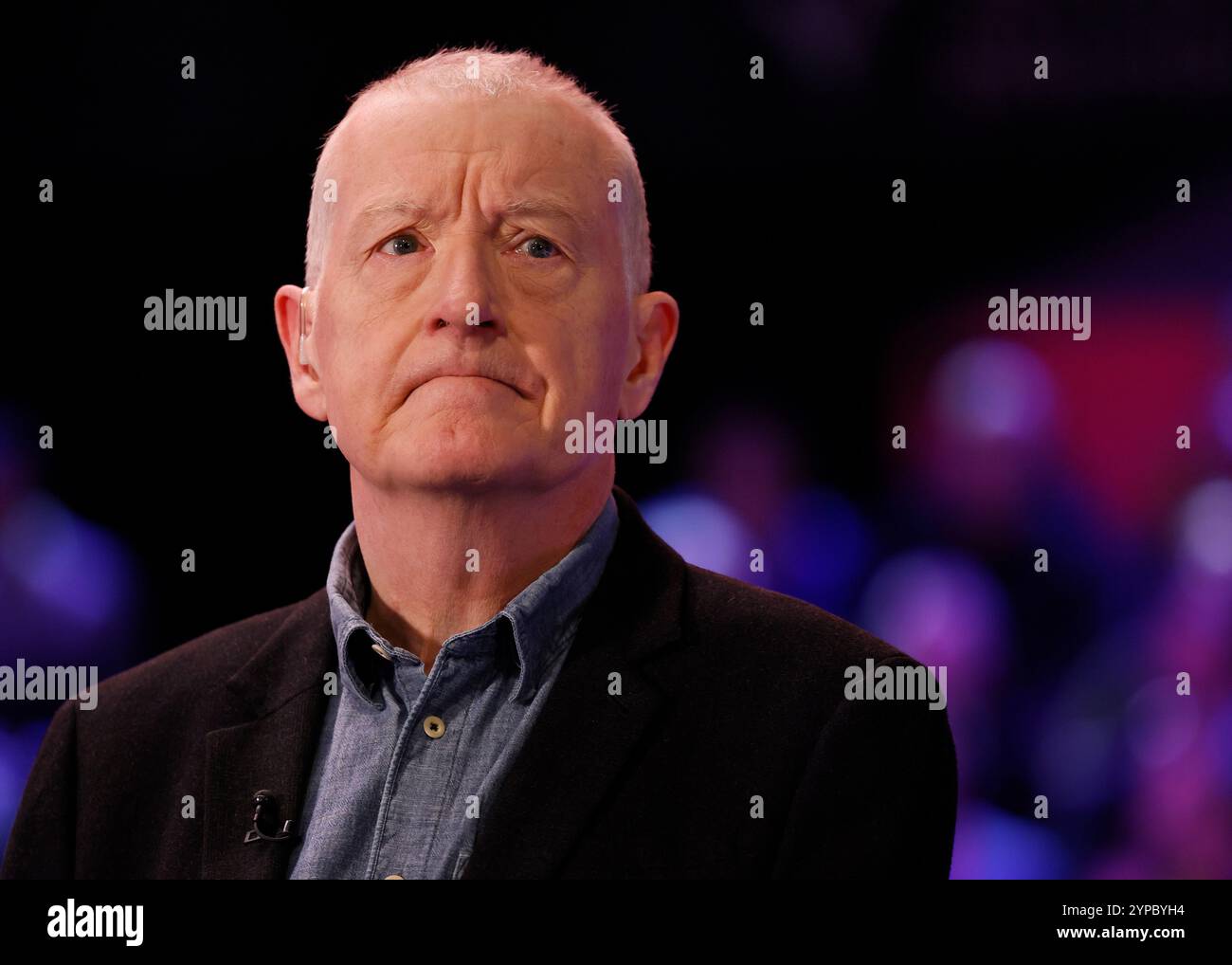 Steve Davis OBE beim Barbican am siebten Tag der Victorian Plumbing UK Championship Snooker Championship im York Barbican. Bilddatum: Freitag, 29. November 2024. Stockfoto