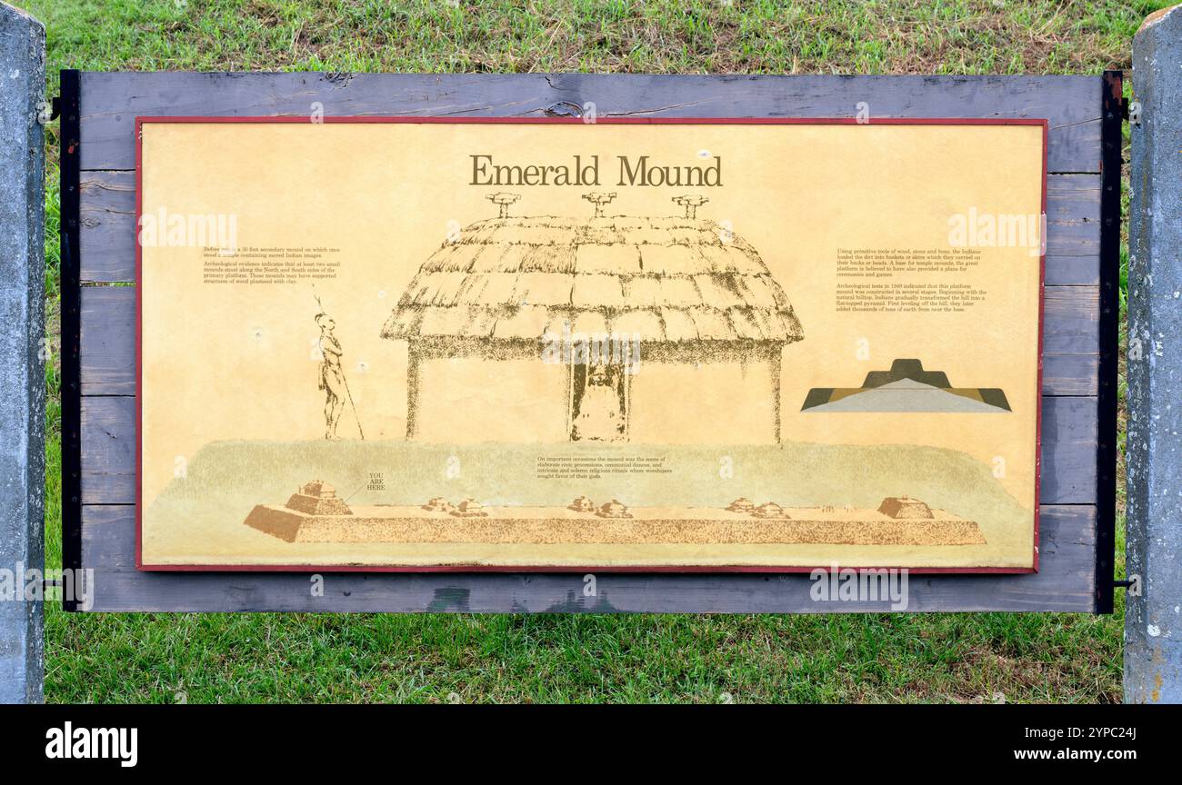Emerald Mound, eine historische Stätte der Plaquemine-Kultur in der Nähe von Natchez, Mississippi, USA Stockfoto
