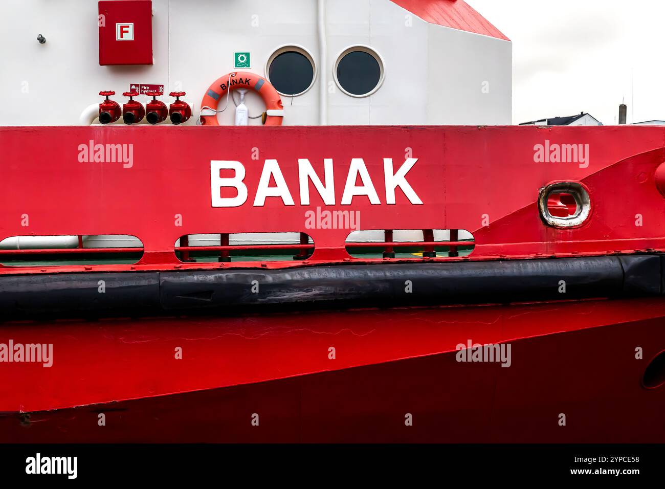 Schlepper Banak liegt am Tollbodkaien Kai im Hafen von Bergen, Norwegen Stockfoto