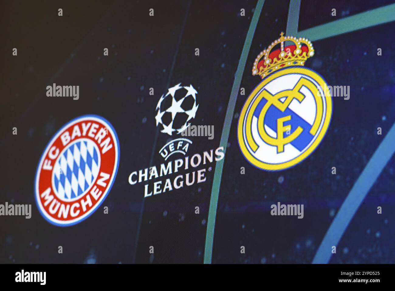 30. April 2024, Brasilien. In dieser Abbildung sind die Schilde der Teams Bayern München und Real Madrid im Halbfinale des UEFA-Champions zu sehen Stockfoto