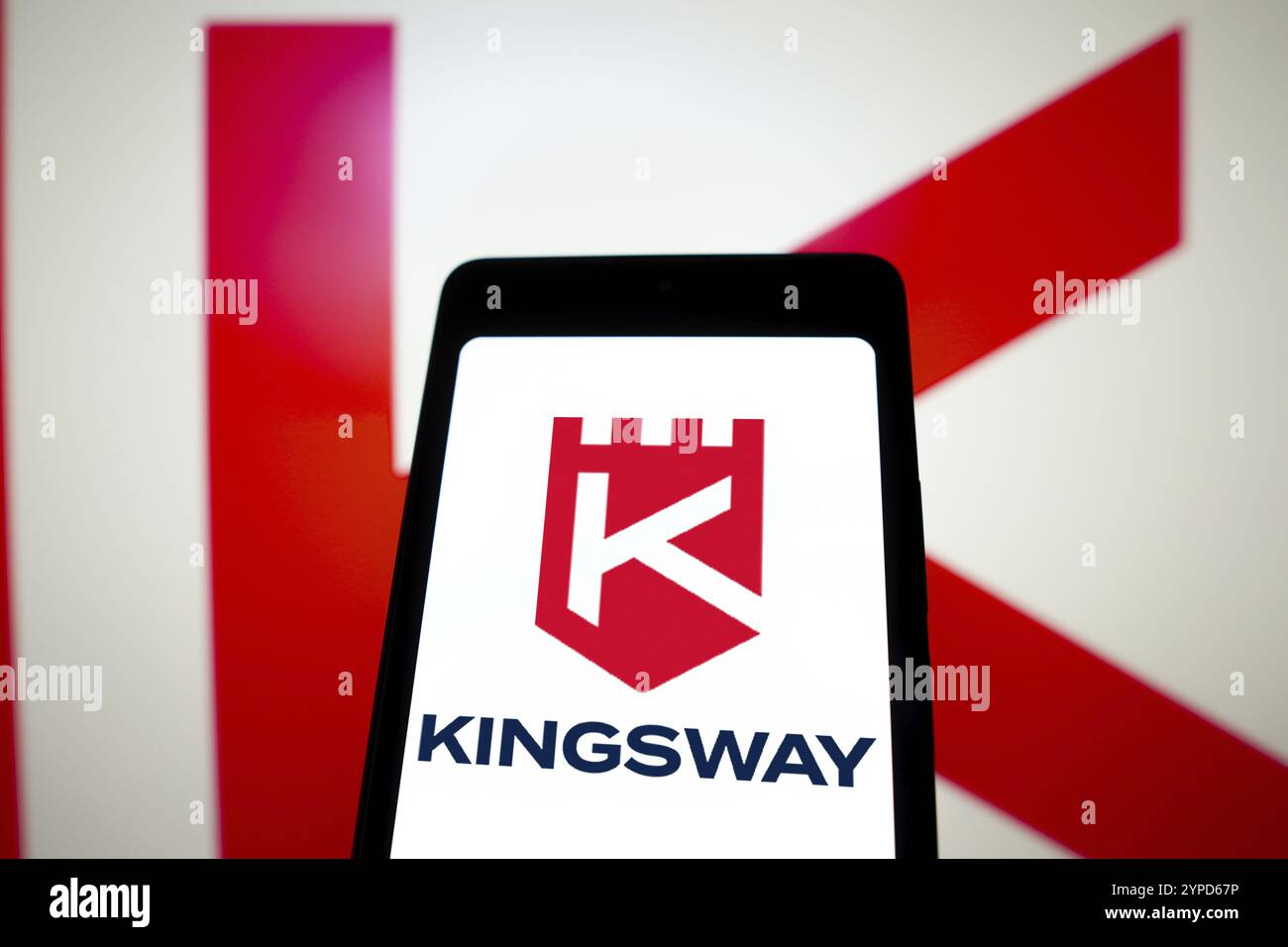 Mai 2024, Brasilien. In dieser Abbildung wird das Kingsway Financial Services Logo auf einem Smartphone-Bildschirm angezeigt Stockfoto