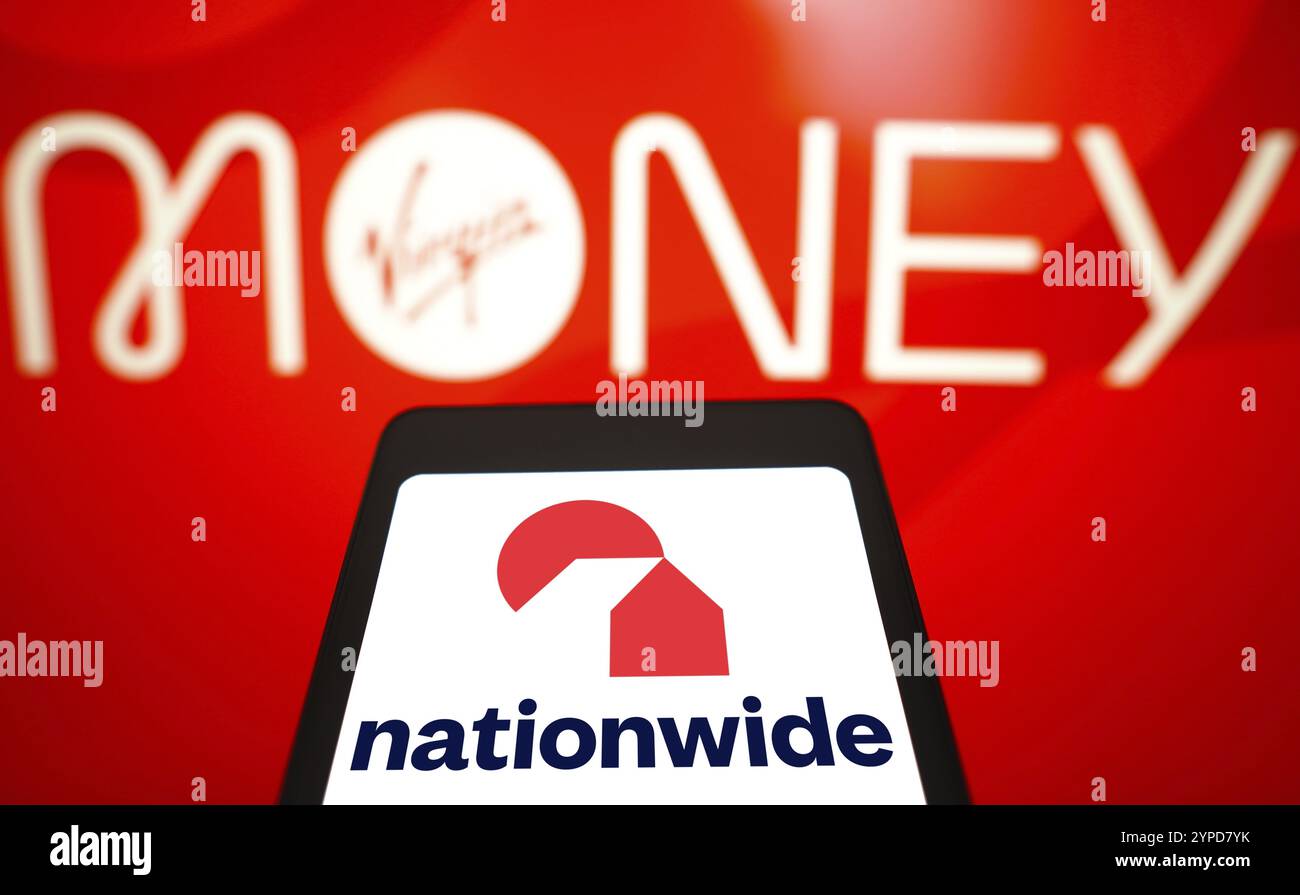 März 2024, Brasilien. In dieser Fotoabbildung wird das Nationwide Building Society Logo auf einem Smartphone-Bildschirm mit dem Logo Virgin Money angezeigt Stockfoto