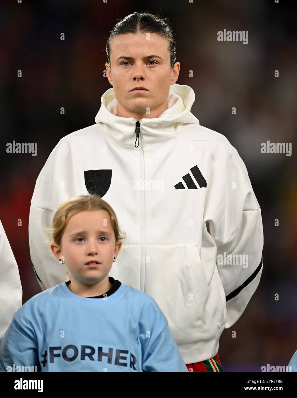 CARDIFF, GROSSBRITANNIEN. November 2024. Hayley Ladd aus Wales während des Spiels der Frauen-Europameisterschaft 2025 - WEQ Play-offs Runde 2 im Cardiff City Stadium am 29. November 2024. (Bild von Ashley Crowden/FAW) Credit: Football Association of Wales/Alamy Live News Stockfoto