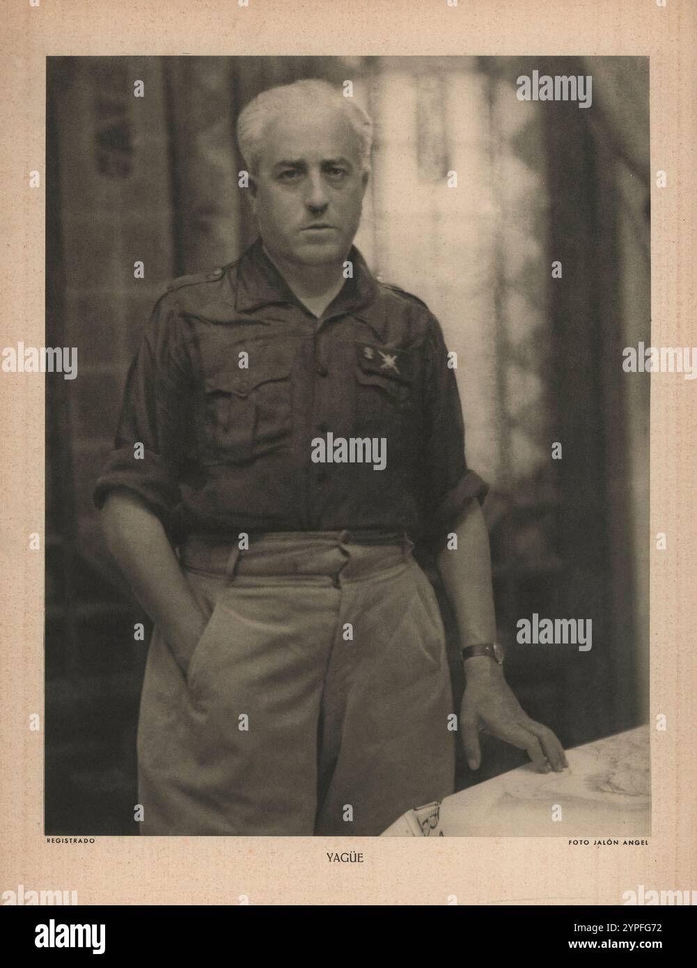 España. Guerra Civil (1936-1939). Militar del Ejército Nacional. Juan Yagüe Blanco (1892-1952). Foto Jalón Engel (Zaragoza). Stockfoto