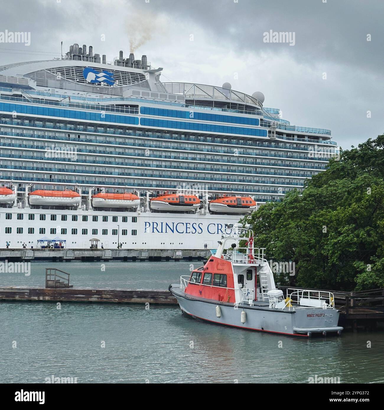 Regal Princess Kreuzfahrtschiff, Mahagoni Bay, Roatan, Bay Islands, Honduras, Zentralamerika Stockfoto