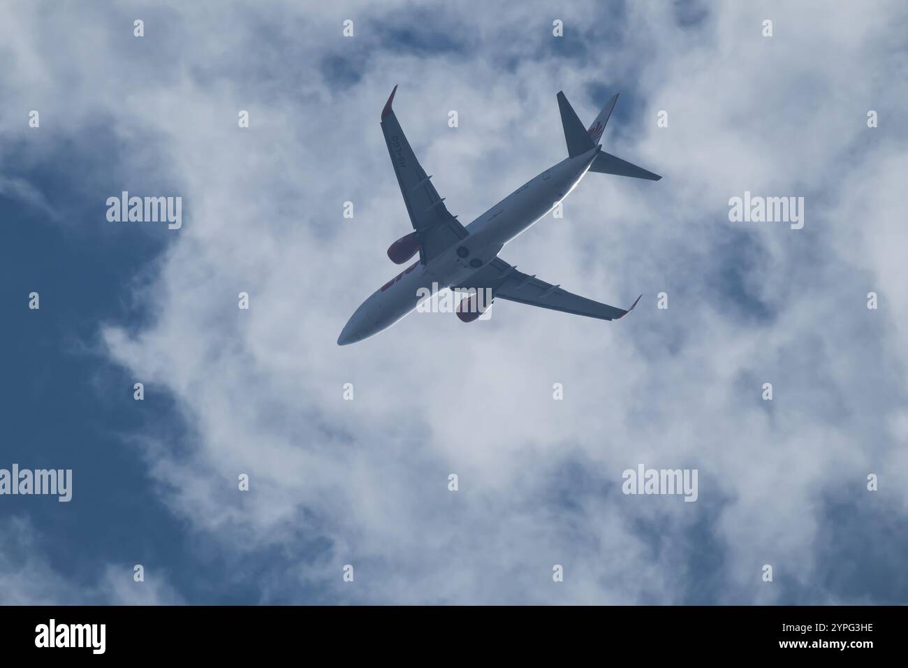Chiangmai, Thailand - 6. Januar 2024: HS-LGO Boeing 737-800 der Thai Lionair Airline. Fahren Sie vom Flughafen Chiangmai nach Bangkok. Stockfoto