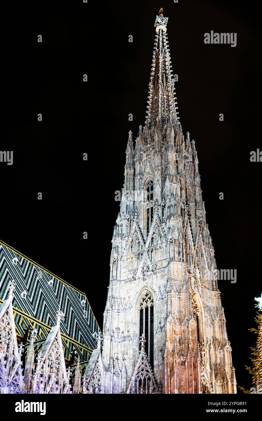 Wiener Wahrzeichen zu Weihnachten Stockfoto