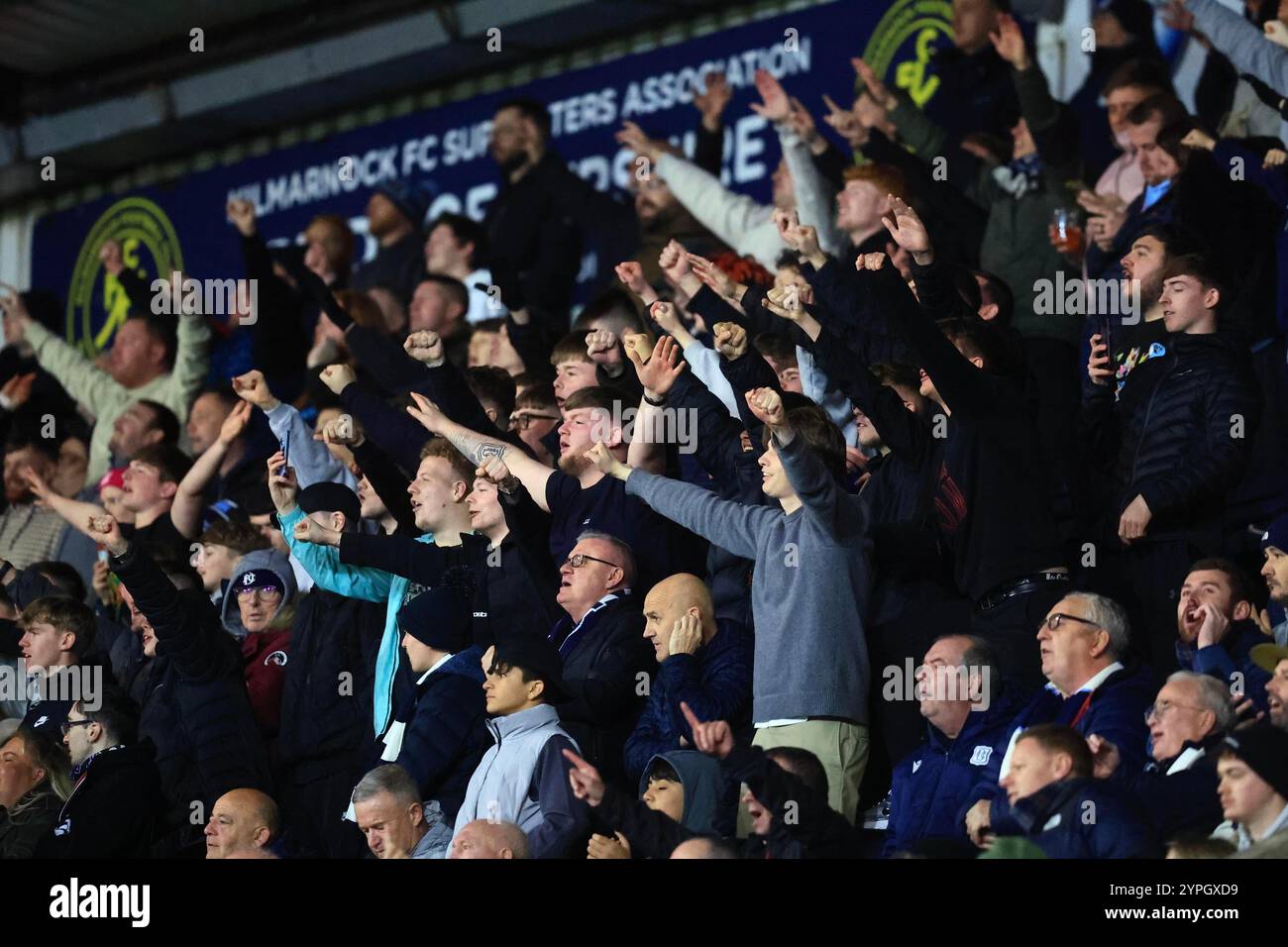 30. November 2024; Rugby Park, Kilmarnock, Schottland: Scottish Premiership Football, Kilmarnock gegen Dundee; Dundee Fans Stockfoto