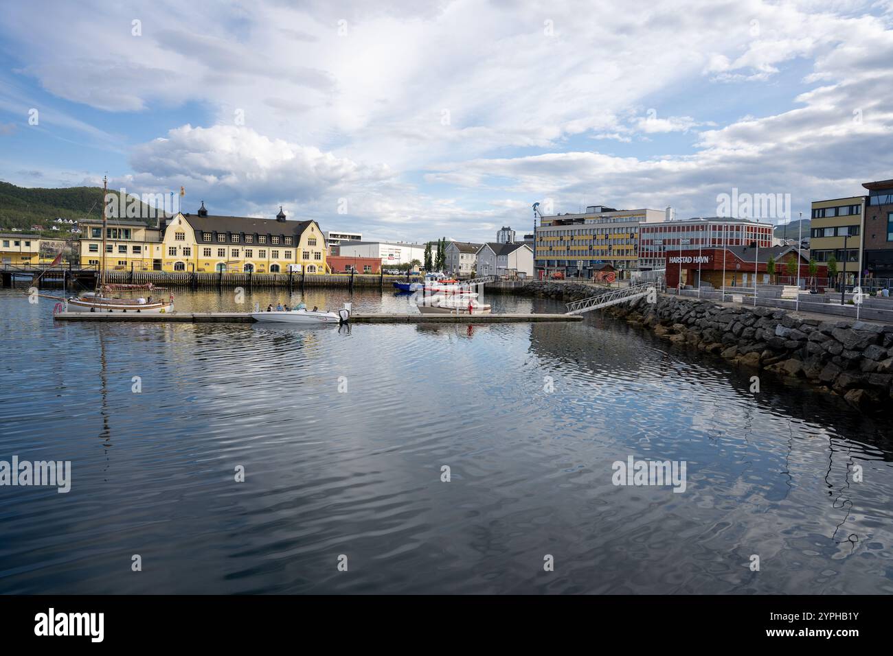 Harstad, Norwegen - 07.05.2024: Hafen Harstad in Norwegen Stockfoto