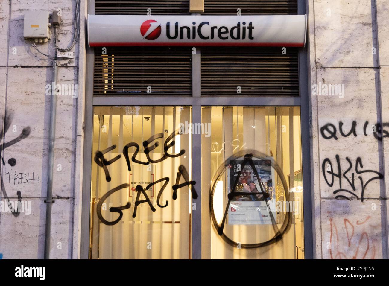 Rom, Italien. November 2024 30. Demonstration in Rom in Solidarität mit dem palästinensischen Volk (Foto: Matteo Nardone/Pacific Press) Credit: Pacific Press Media Production Corp./Alamy Live News Stockfoto