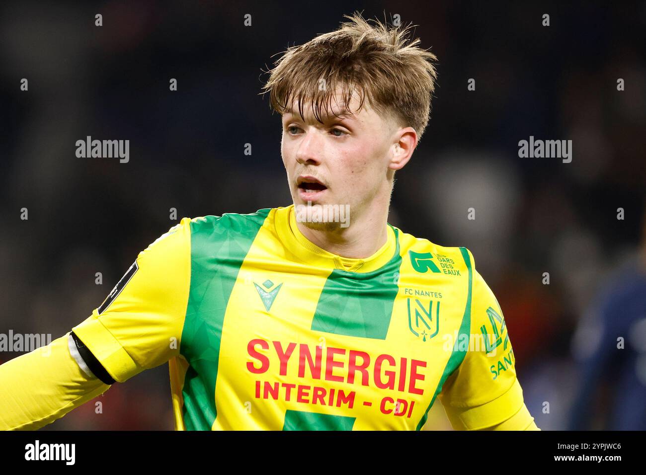 Paris, Frankreich. November 2024 30. Johann Lepenant von Nantes während des Fußballspiels der französischen Meisterschaft Ligue 1 zwischen Paris Saint-Germain (PSG) und dem FC Nantes am 30. November 2024 im Parc des Princes Stadion in Paris, Frankreich - Foto Jean Catuffe/DPPI Credit: DPPI Media/Alamy Live News Stockfoto