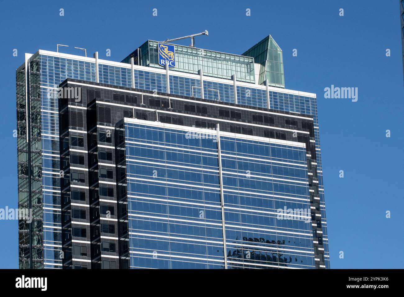 RBC-Gebäude an der Wellington Street West in der Innenstadt von Toronto, Ontario, Kanada Stockfoto