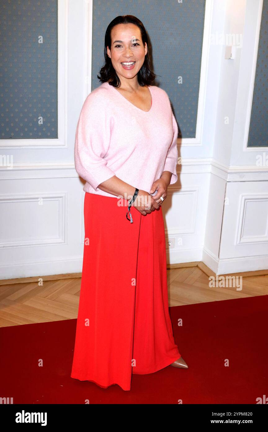 Nandini Mitra beim Movie meets Media Event 2024 im Hotel Atlantic. Hamburg, 30.11.2024 *** Nandini Mitra beim Movie Meets Media Event 2024 im Hotel Atlantic Hamburg, 30 11 2024 Foto:XC.xTamckex/xFuturexImagex Media 4248 Stockfoto