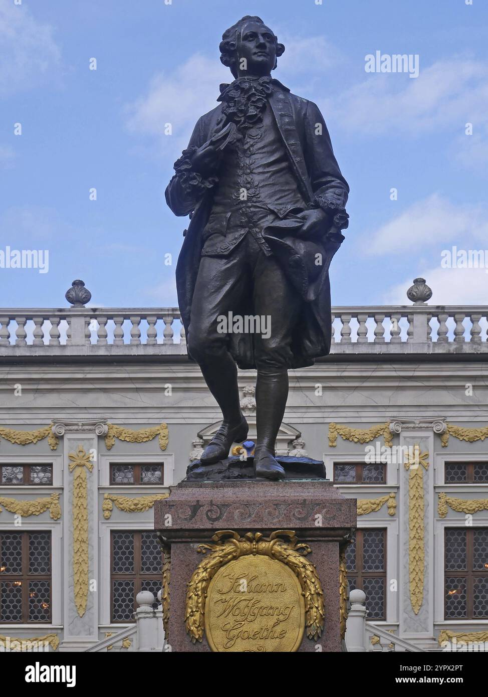 Denkmal für Johann Wolfgang Goethe vor der Alten Börse in Leipzig. Sachsen, Deutschland, Europa Stockfoto