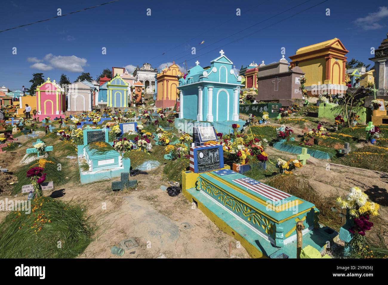 Tumbas de Colores, Celebracion del dia de muertos en el Cementerio General, Santo Tomas Chichicastenango, Republica de Guatemala, America Central Stockfoto