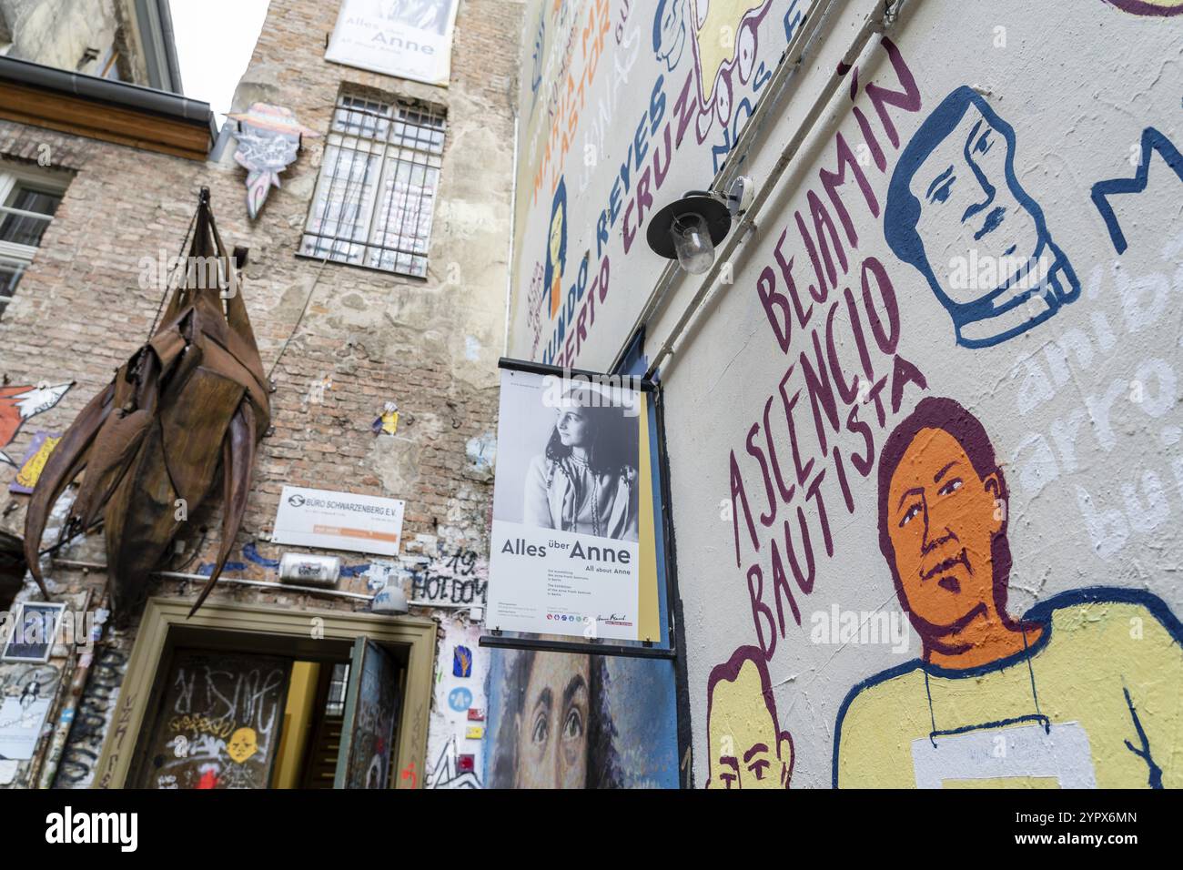 Hackesche Hoefe, Scheunenviertel, Spandau, Berlin, Bundesrepublik Deutschland Stockfoto