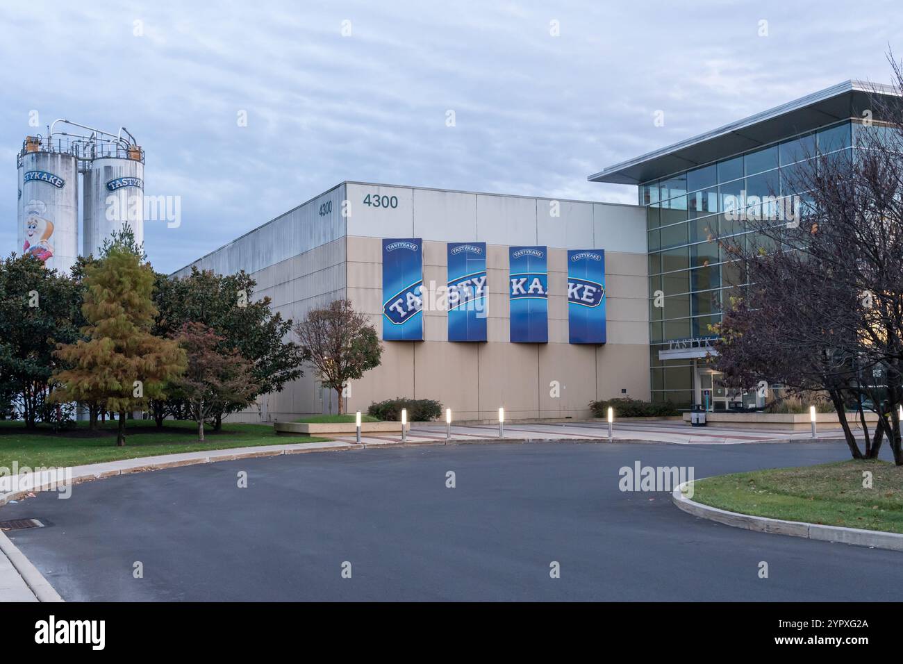 Der Hauptsitz der Tastykake Baking Company in Philadelphia, PA, USA, 4. November 2023. Stockfoto