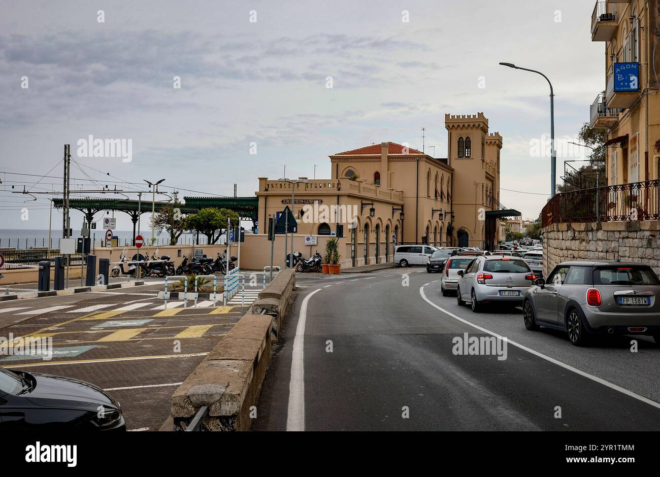 Taormina - Giardini Naxos Bahnhof, Sizilien, Süditalien Stockfoto