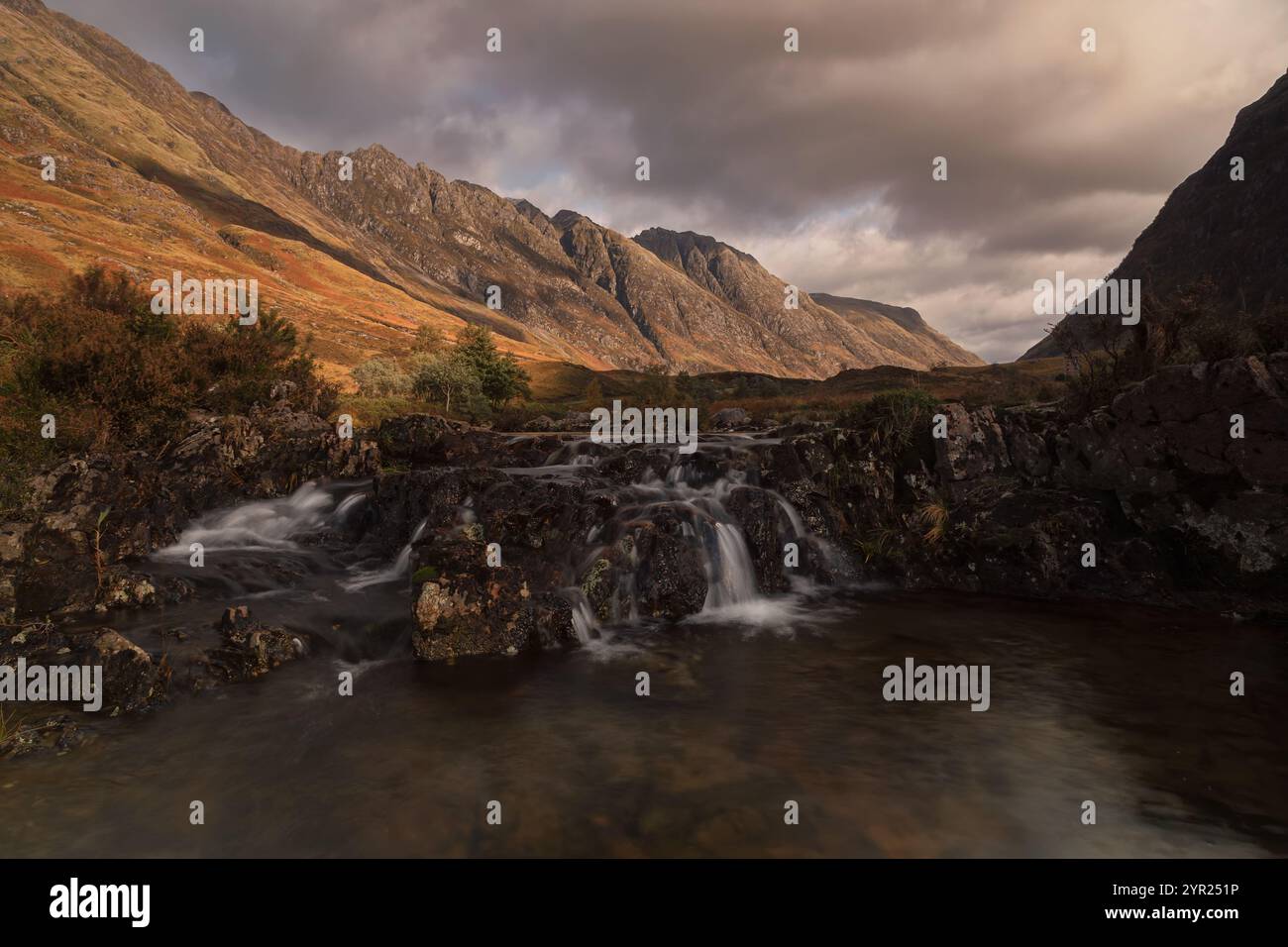 Wasserfall im Glencoe Valley, Schottland Stockfoto