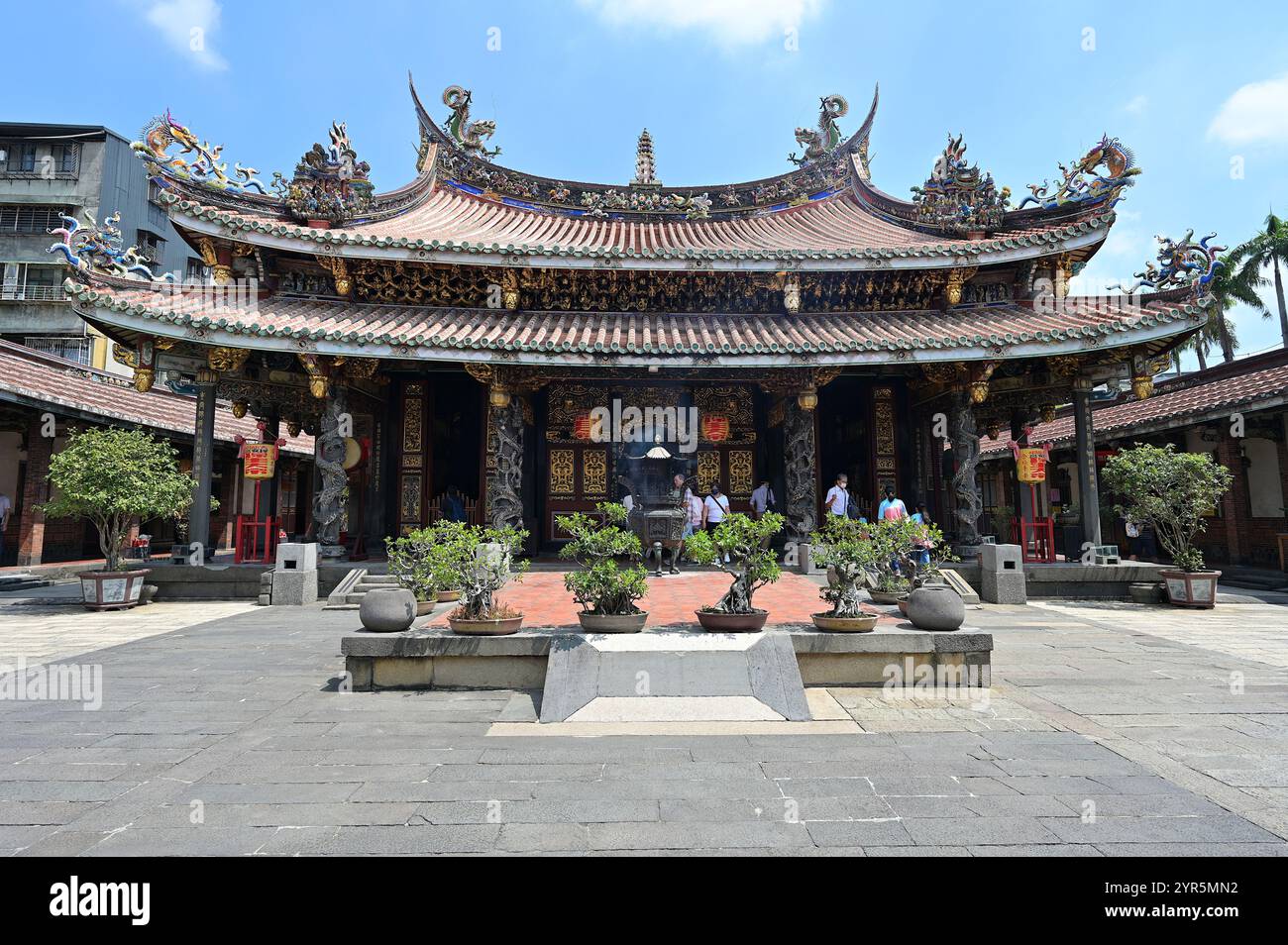 Der Dalongdong Baoan Tempel ist ein chinesischer Volksreligionstempel im Bezirk Datong in Taipeh, Taiwan. Ursprünglich von Einwanderern aus Xiamen, Fuji, gebaut Stockfoto