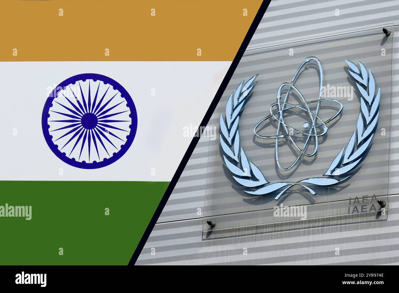 Flagge von Indien und Symbol der IAEA Flagge von Indien und Symbol der IAEA, 03.12.2024, Borkwalde, Brandenburg, eine Flagge von Indien befindet sich neben dem Symbol der IAEA. *** Flagge Indiens und Symbol der IAEO Flagge Indiens und Symbol der IAEO, 03 12 2024, Borkwalde, Brandenburg, Eine Flagge Indiens befindet sich neben dem Symbol der IAEO Stockfoto