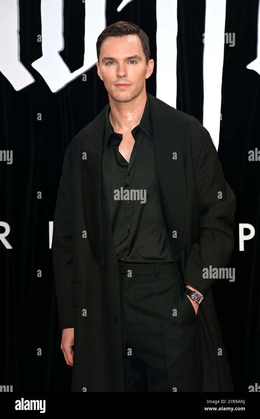 Nicholas Hoult bei der Premiere des Kinofilms Nosferatu - der Untote im Zoo Palast. Berlin, 02.12.2024 *** Nicholas Hoult bei der Premiere des Films Nosferatu der Untote im Zoo Palast Berlin, 02 12 2024 Foto:XF.xKernx/xFuturexImagex nosferatu 4349 Stockfoto