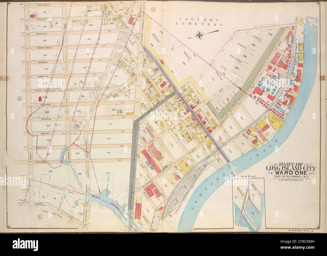 Queens, Vol. 2, Double Page Plate No. 4; Teil von Long Island City Ward One (Teil von Old Wards 1 & 2) Unterplan; [Karte begrenzt durch Water St., Marsh St., vorgeschlagene Canal]; Teil von Long Island City Ward One (Teil von Old Wards 1 & 2) [Karte begrenzt durch Nott Ave., Anable Ave., Hunters Point Ave., Borden Ave., Bradley Ave., Green Point Ave., Review Ave., Newtown Creek, Star Ave.; Einschließlich Vanpelt St., Hulst St., Honeywell St., Moore St., Rawson St., Hill St., Vandam St., Gale St., School St., Mount St., Manley St., Orton St., Pearsall St., Young St., Gilbert St., Beaver St., Marsh St., Water St., Howard Stockfoto