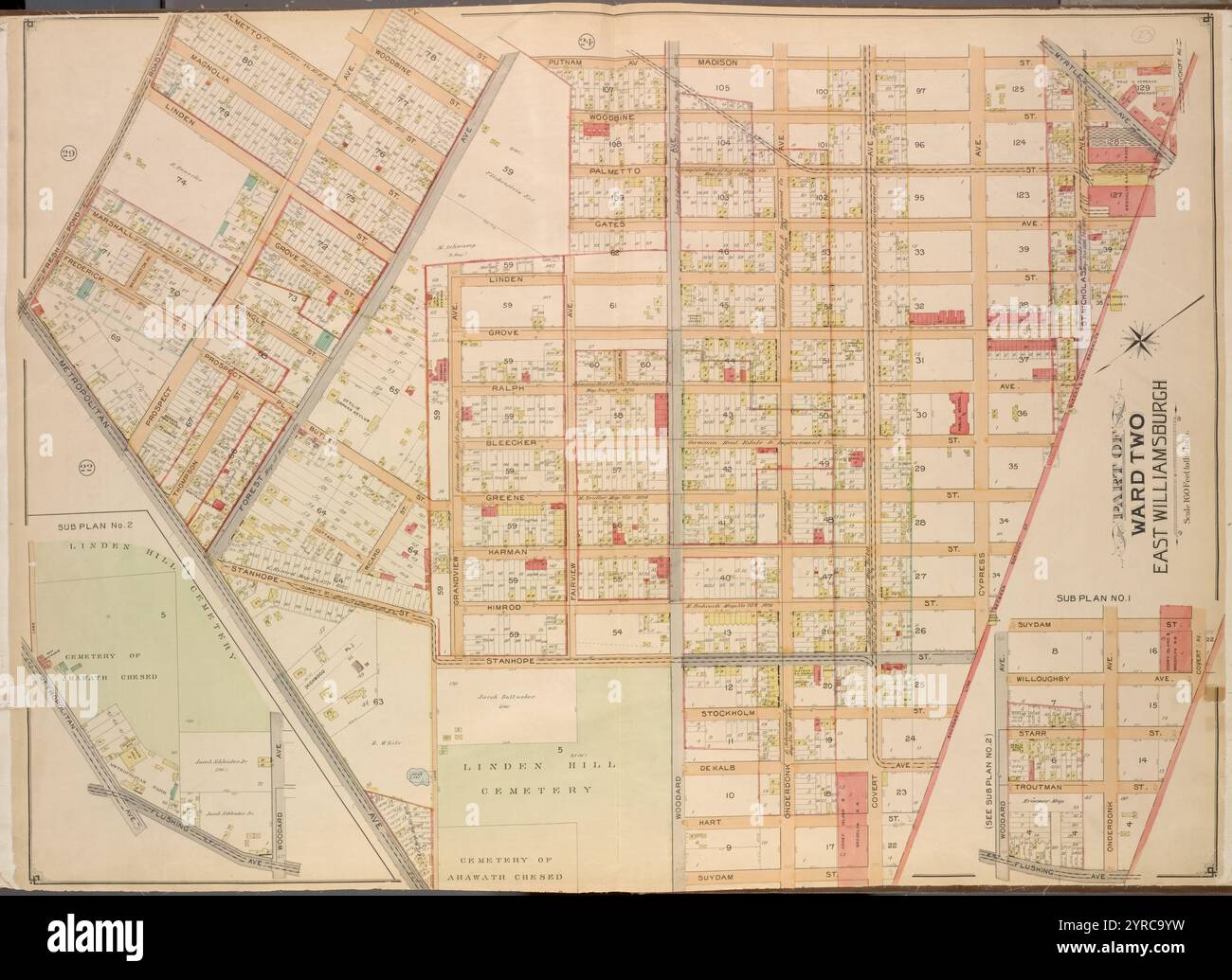 Queens, Vol. 2, Double Page Plate No. 23; Teil von Ward Two East Williamsburgh; Karte begrenzt durch Putnam Ave., Madison St., Boundary Line zwischen Borough of Queens und Brooklyn, Suydam St., Woodard Ave.; einschließlich Metropolitan Ave., Fresh Pond Road, Almetto St., Woodbine St.]; Unterplan Nr. 1; [Karte begrenzt durch Suydam St., Flushing Ave., Woodard Ave., Onderdonk Ave.; einschließlich Willoughby Ave., Starr St., Troutman St.]; Unterplan Nr. 2; [Karte begrenzt durch Woodard Ave., Flushing Ave.; einschließlich Metropolitan Ave.] 1903 Stockfoto