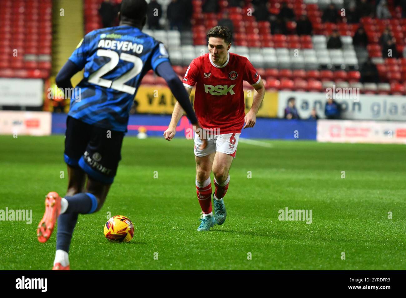 London, England. Dezember 2024. Conor Coventry während des Sky Bet EFL League One Spiels zwischen Charlton Athletic und Crawley Town im Valley, London. Kyle Andrews/Alamy Live News Stockfoto