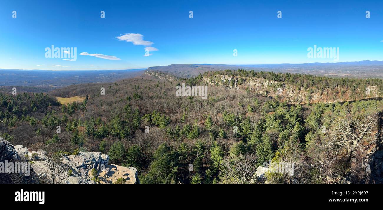 Panoramablick auf die Catskill Mountains in New Paltz, NY. Stockfoto