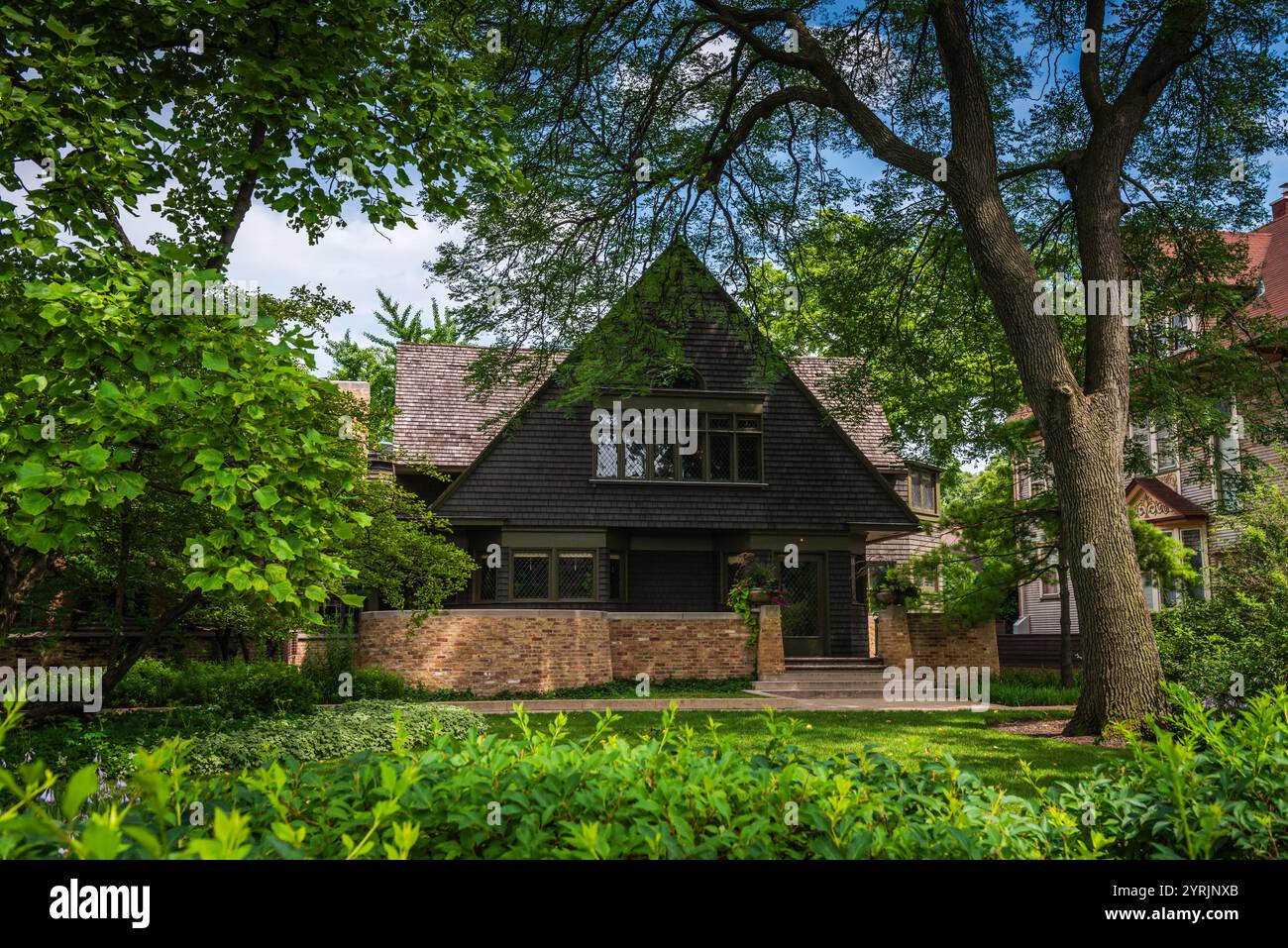 Chicago, IL USA - 21. Juli 2017: Das Frank Lloyd Wright Home and Studio ist ein historisches Haus und Designstudio in Oak Park, Illinois Stockfoto Chicago, IL USA - 21. Juli 2017: Das Frank Lloyd Wright Home and Studio ist ein historisches Haus und Designstudio in Oak Park, Illinois Stockfoto