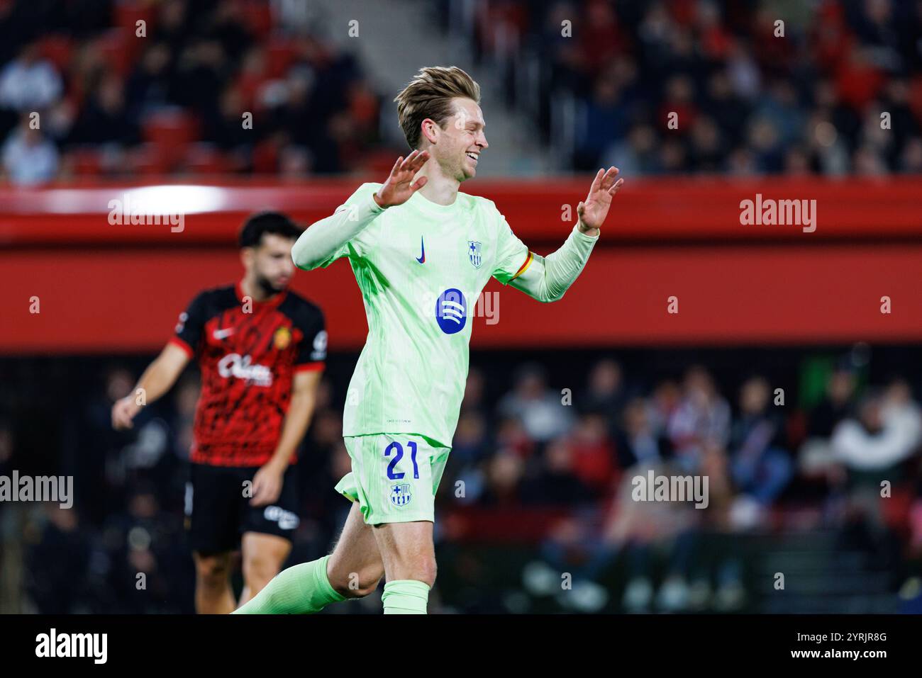 Palma De Mallorca, Spanien. Dezember 2024. Frenkie de Jong (FC Barcelona) wurde während des LaLiga EA SPORTSPIELS zwischen RCD Mallorca und FC Barcelona bei Estadi Mallorca Son Moix gezeigt. Endpunktzahl RCD Mallorca 1-5 FC Barcelona. Quelle: SOPA Images Limited/Alamy Live News Stockfoto