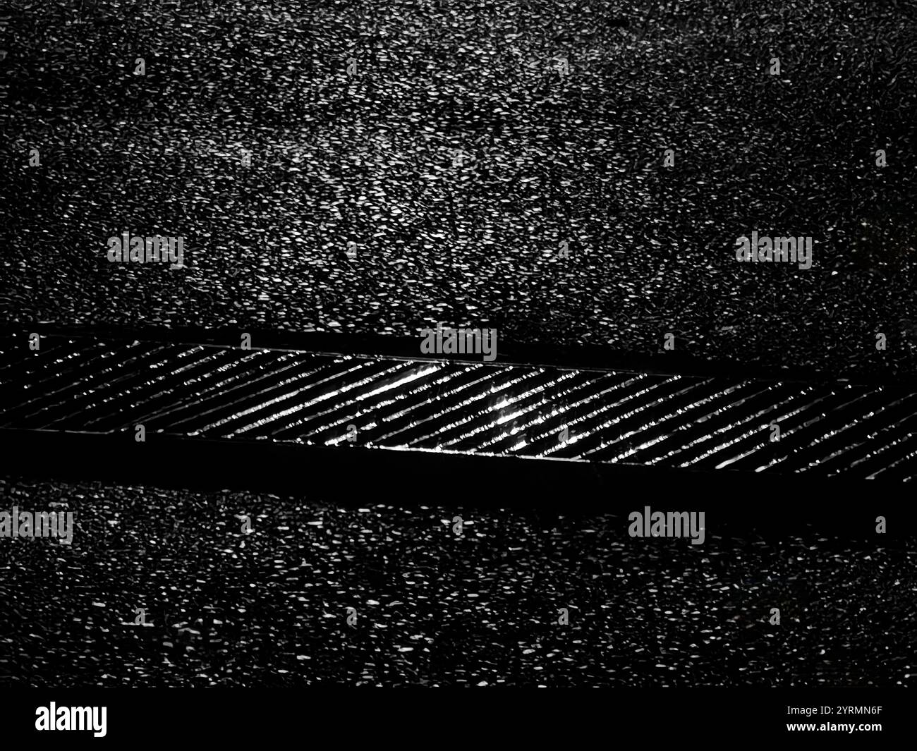 Schatten und Geheimnisse: Mystery in the Dark, Wet Streets After the Rain Stockfoto