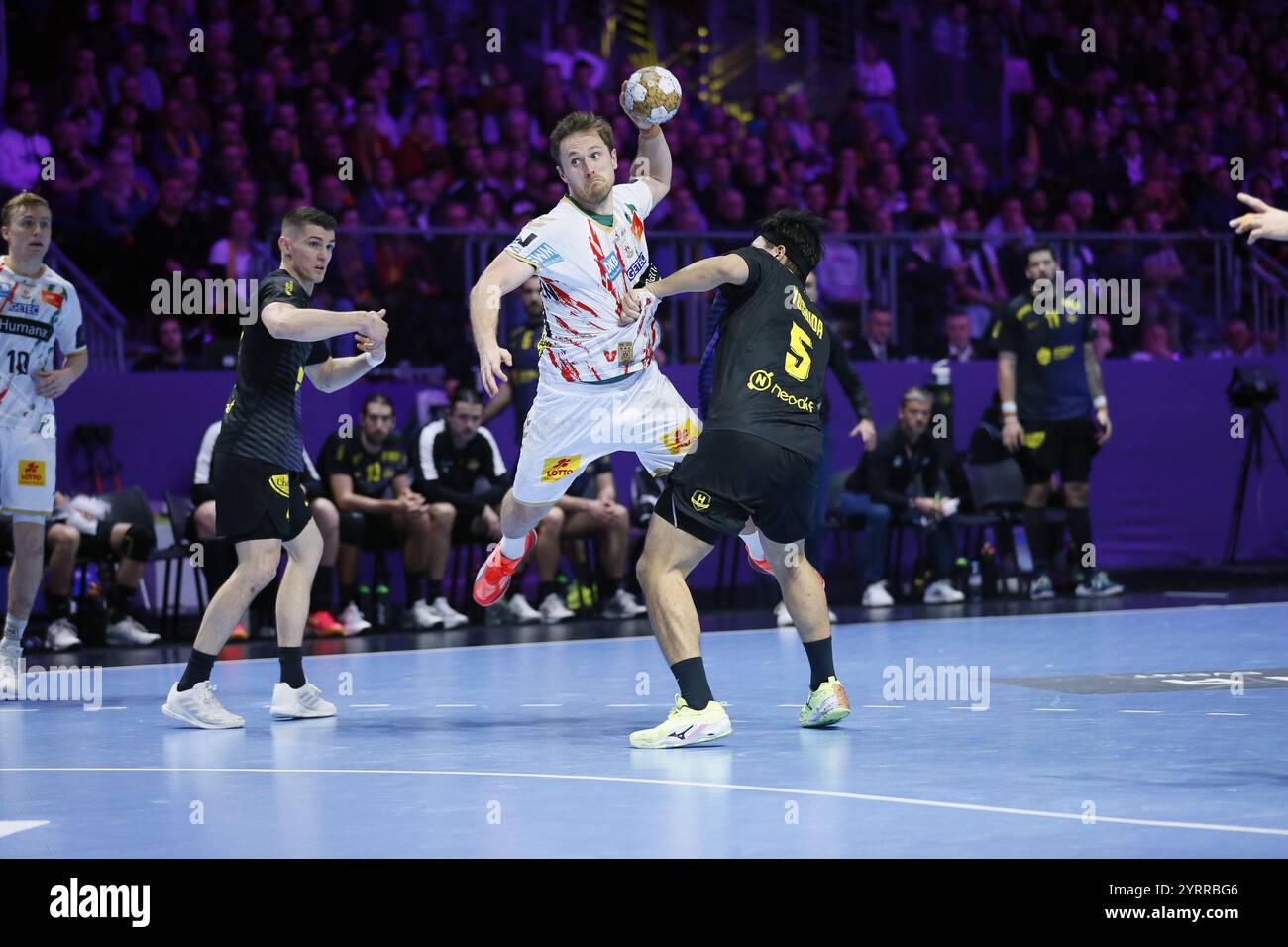 Nantes, Frankreich. Dezember 2024. Albin LAGERGREN aus Magdeburg während des Handballspiels der EHF Champions League, Group Phase zwischen HBC Nantes und SC Magdeburg am 4. Dezember 2024 im Neodif XXL in Nantes, Frankreich - Foto Julien Kammerer/DPPI Credit: DPPI Media/Alamy Live News Stockfoto