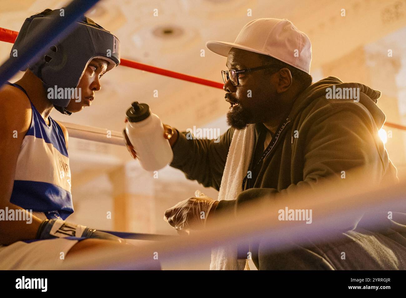 The Fire Inside (2024) von Rachel Morrison mit Brian Tyree Henry und Ryan Destiny. Die Geschichte von Claressa „T-Rex“ Shields, einer Boxerin aus Flint, Michigan, die trainierte, um die erste Frau in der Geschichte ihres Landes zu werden, die eine olympische Goldmedaille im Sport gewann. Werbung noch ***NUR REDAKTIONELLE VERWENDUNG***. Quelle: BFA/Metro-Goldwyn-Mayer Stockfoto