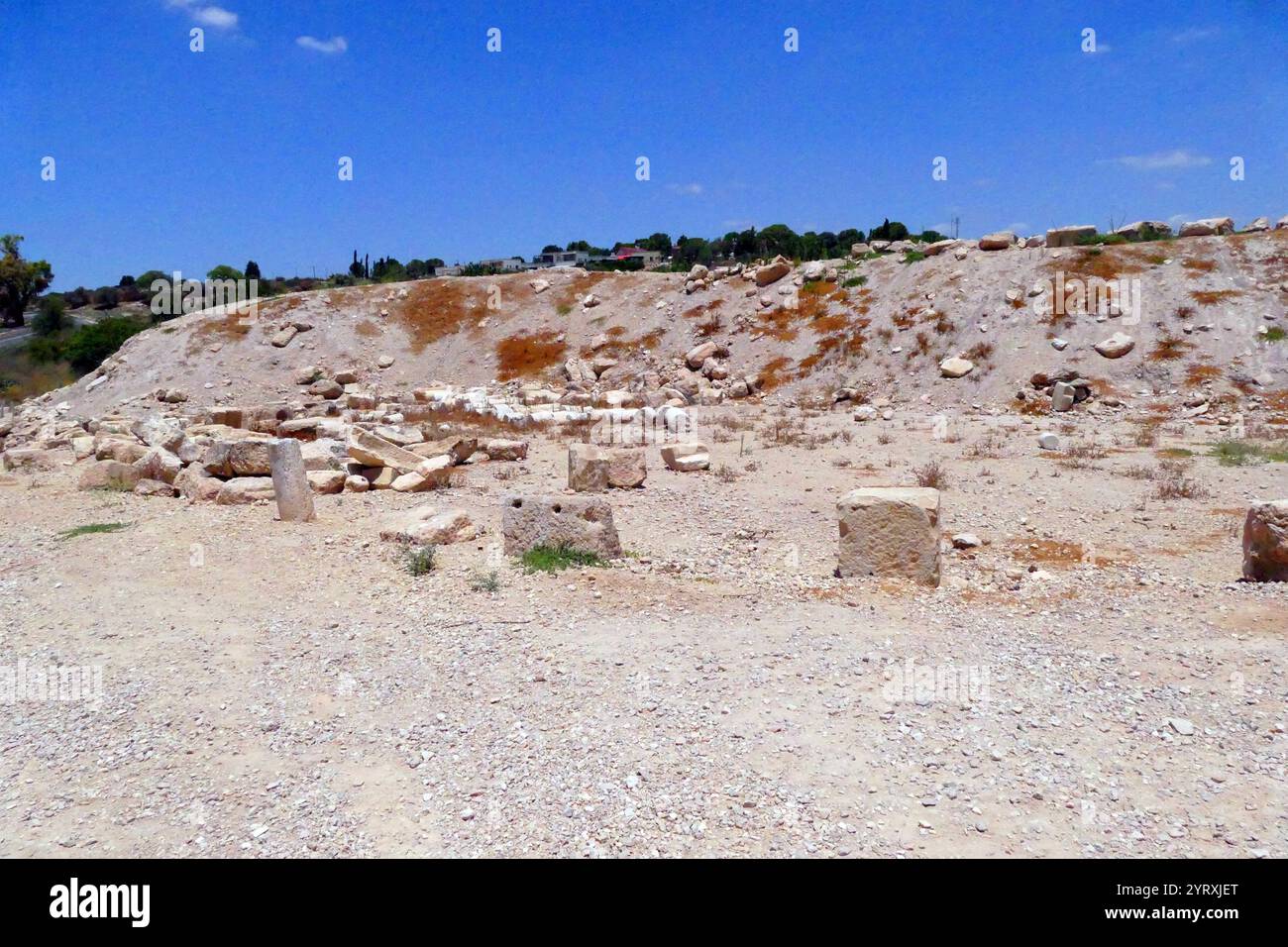 Ruinen von Bayt Jibrin (Beit Guvrin), Israel. Im 8. Jahrhundert v. Chr. war das Dorf Teil des Königreichs Juda. Nach den Wirren des ersten jüdisch-römischen Krieges und dem Aufstand in Bar Kokhba wurde die Stadt unter dem Namen Eleutheropolis zu einer blühenden römischen Kolonie und einem wichtigen Verwaltungszentrum. Das Gelände wurde 1863 von Victor Guerin ausgegraben. Stockfoto