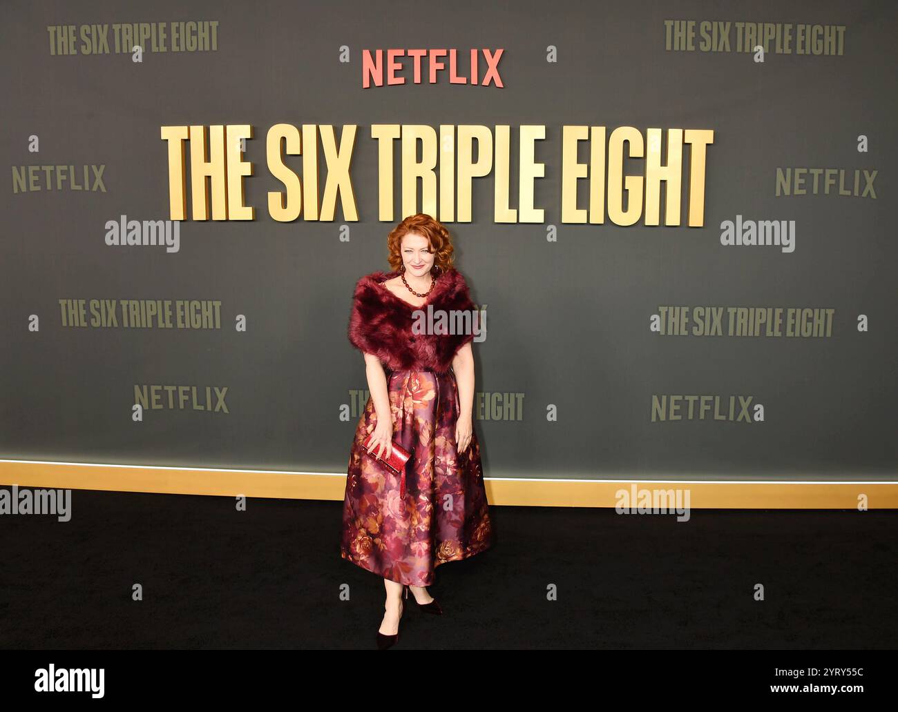 LOS ANGELES, KALIFORNIEN - 3. DEZEMBER: Kerry O'Malley nimmt an der Premiere von Netflix's „The Six Triple Eight“ im Egyptian Theatre Hollywood auf de Teil Stockfoto