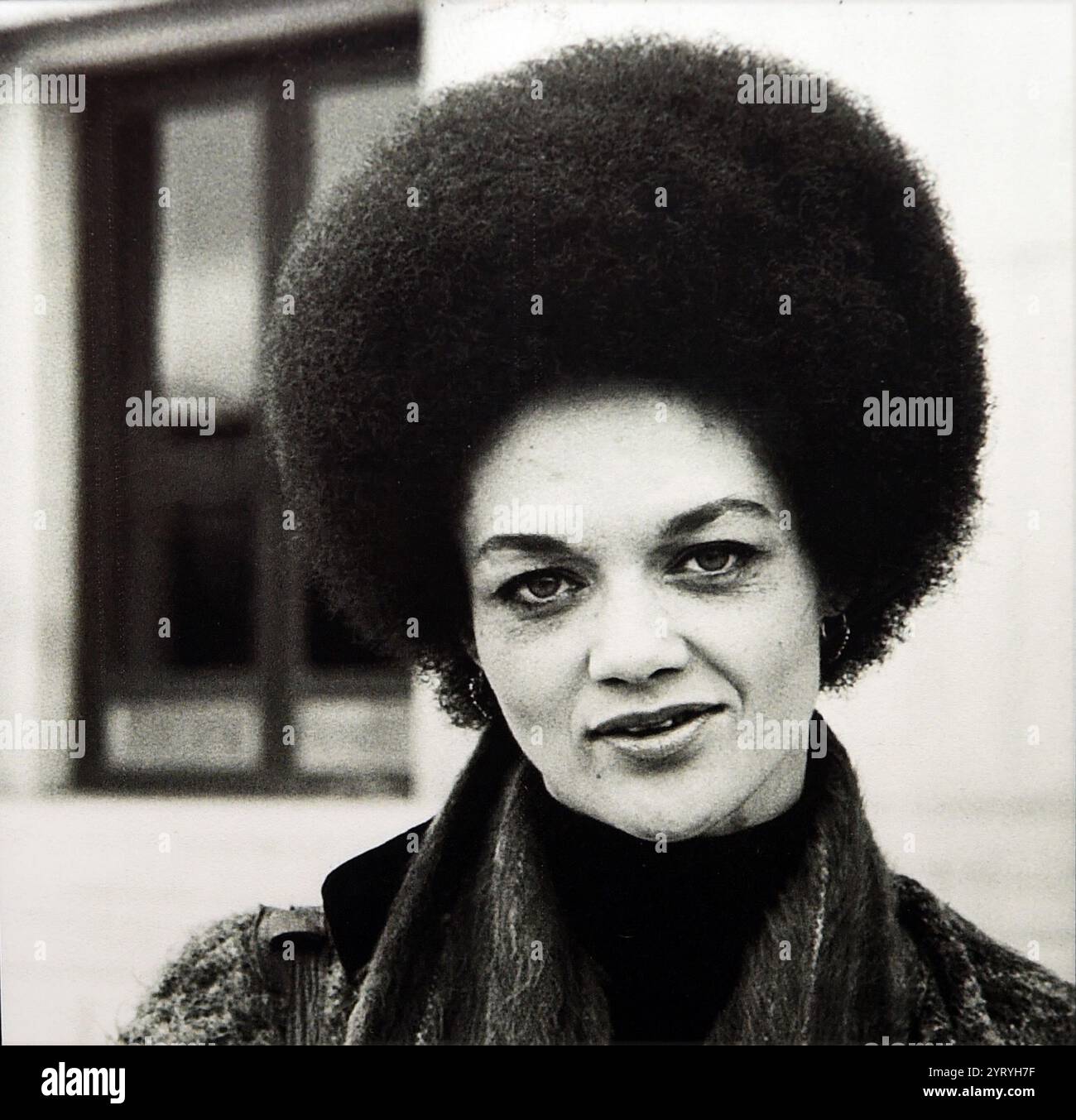 Kathleen Cleaver (* 13. Mai 1945), US-amerikanische Rechtsprofessorin, bekannt für ihre Beteiligung an der Black Power Movement und der Black Panther Party. Stockfoto