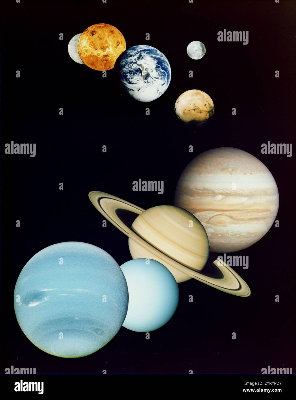 Montage von Planetenbildern, die von Raumfahrzeugen aufgenommen wurden, die vom Jet Propulsion Laboratory in Pasadena, CA. Verwaltet wurden. Enthalten sind (von oben nach unten) Bilder von Quecksilber, Venus, Erde (und Mond), Mars, Jupiter, Saturn, Uranus und Neptun. Für diese Bilder sind folgende Raumfahrzeuge verantwortlich: Stockfoto