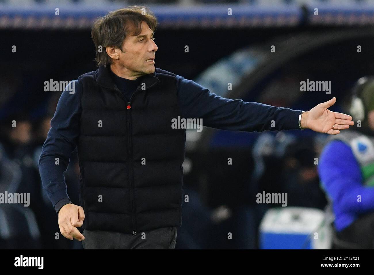 Rom, Latium. Dezember 2024. Napoli Trainer Antonio Conte reagierte beim Achtelfinale des Italienpokals Lazio-Napoli im Olympiastadion, Italien, am 5. Dezember 2024. Quelle: massimo insabato/Alamy Live News Stockfoto