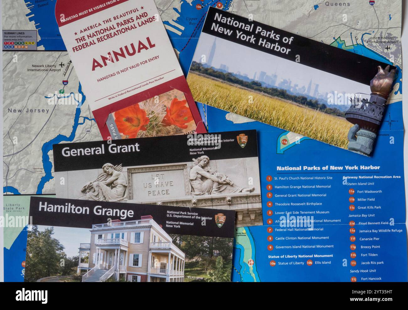 The National Parks and Federal Recreational Lands Senior Access Pass, USA 2024 Stockfoto