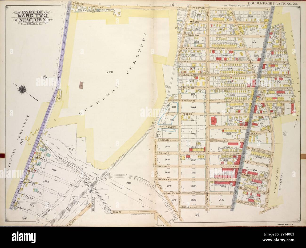 Queens, Vol. 2A, Double Page Plate No. 25; Teil von Ward Two Newtown. [Karte begrenzt durch Proctor St., Cypress Hills Cemetery, Mount Carmel Cemetery, Epsilon PL., Myrtle Ave.; Einschließlich Schley St., Fremont St., Shaler St., Traffic St., Admiral St., Marthur Pl., Metropolitan Ave.] 1915 Stockfoto