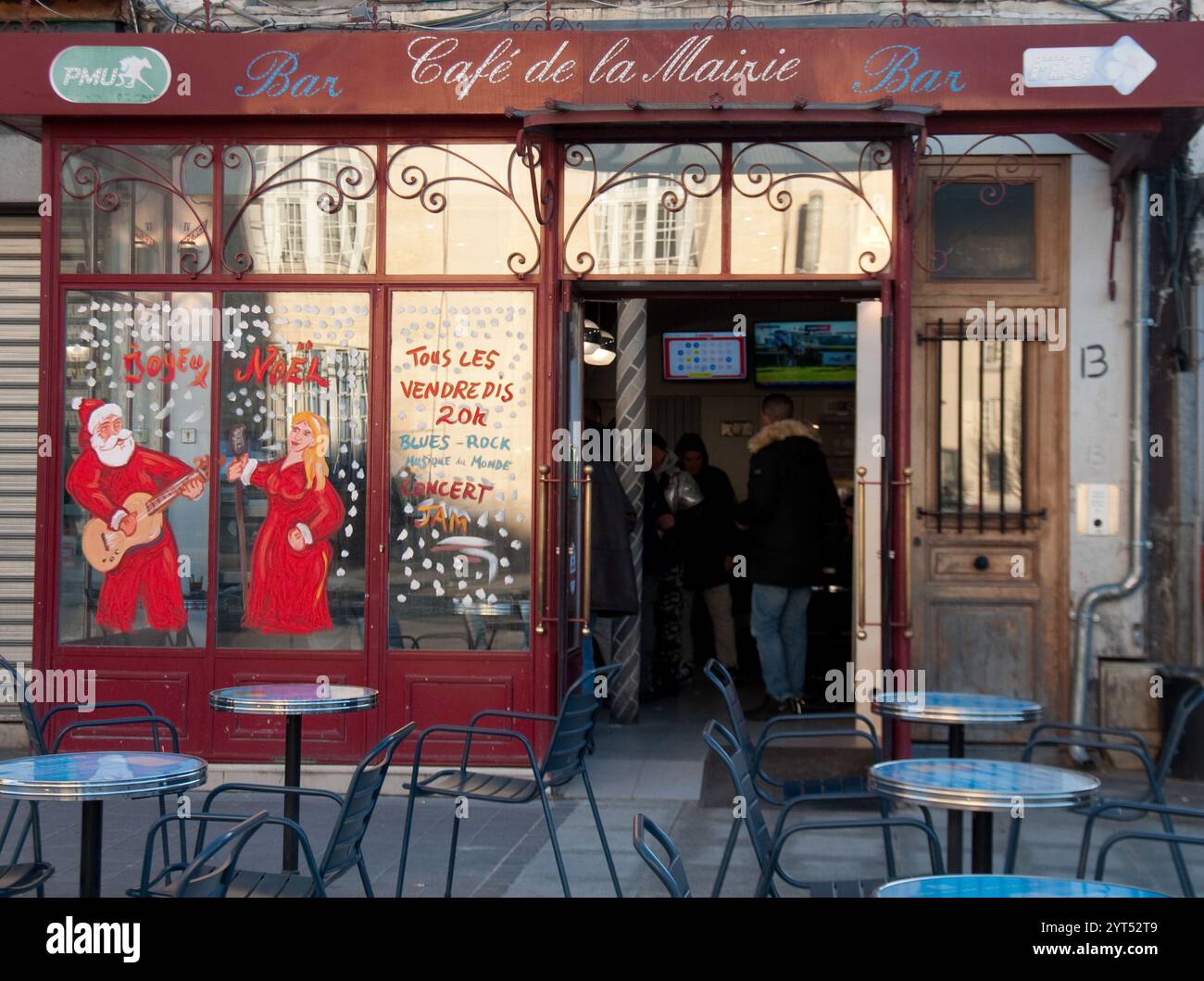 Cafe de la Mairie; Town Hall Cafe, St Denis, Paris, Frankreich Stockfoto