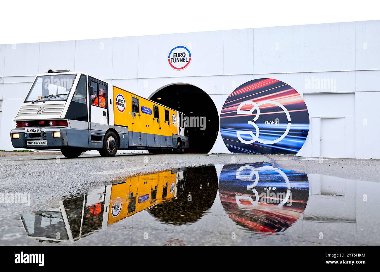 Coquelles (Nordfrankreich), 6. Mai 2024: Pressetour durch die Infrastruktur des Kanaltunnels anlässlich des 30-jährigen Bestehens des Eurotunnels, des 30-jährigen Bestehens des Eurotunnels Stockfoto