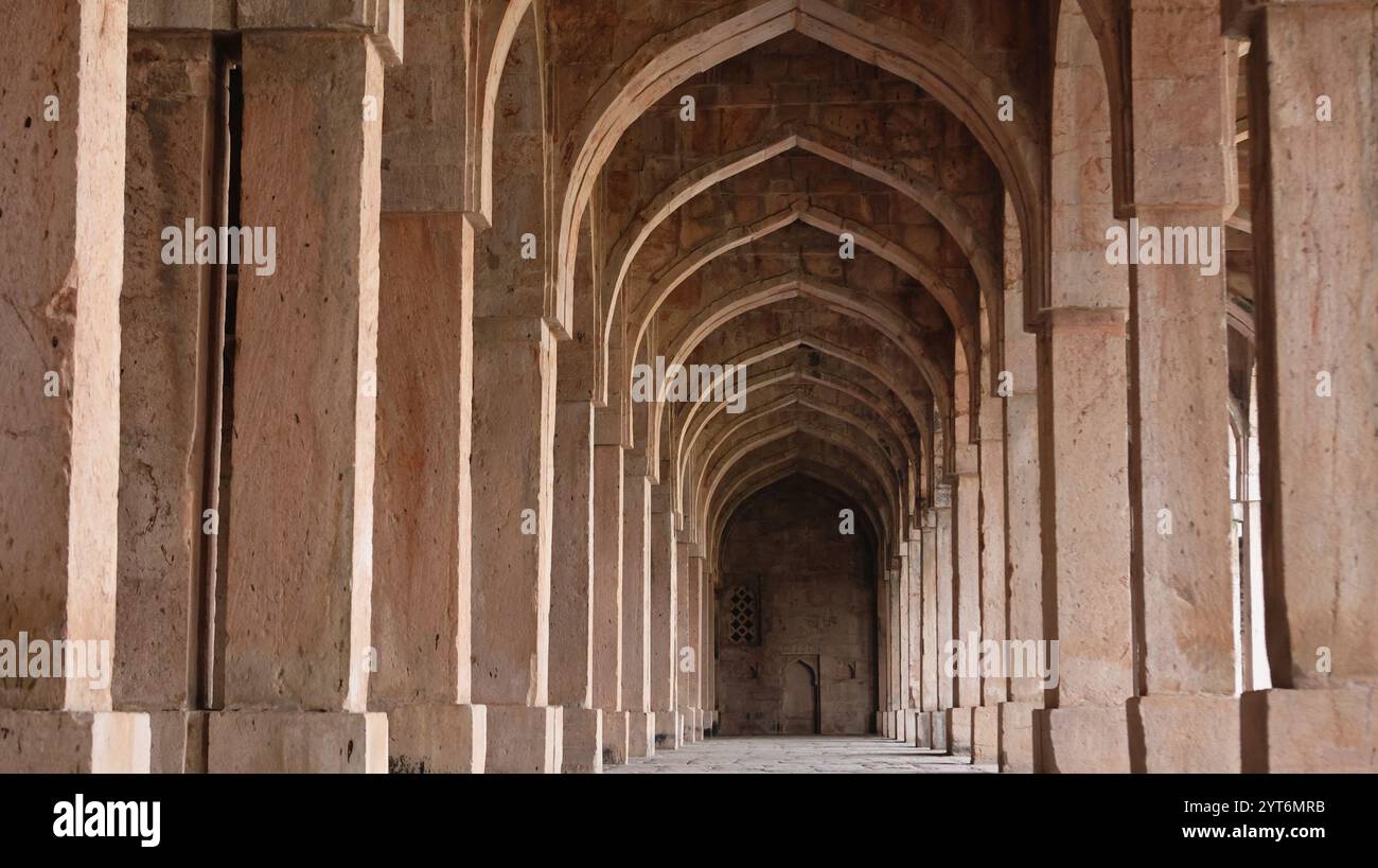 Indien, Gujarat, Mandu, Jama Masjid in der Geisterstadt. Stockfoto