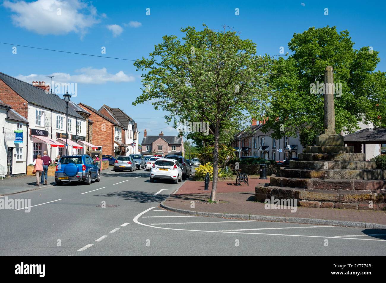 Das Dorfzentrum, Holt, Wales, Großbritannien Stockfoto