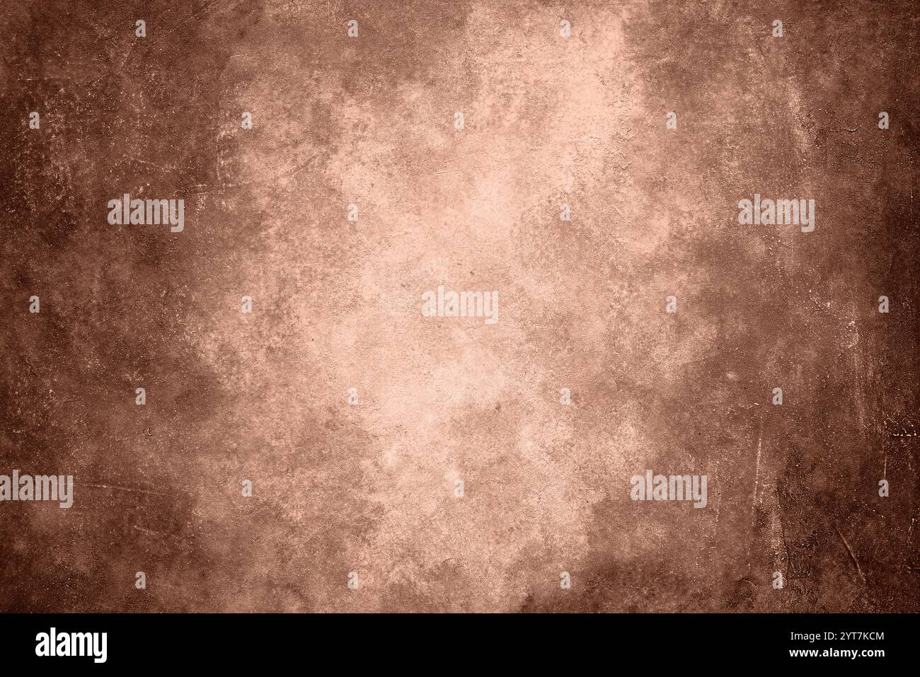 Brauner abstrakter Hintergrund mit Mokkafarbe. Farbe des Jahres 2025. Kopierbereich. Stockfoto